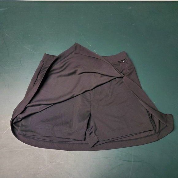 Athletic Works Black Skort Size S - Picture 2 of 10